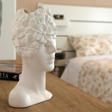 Victoria Home Living 卡塔尼亚 外观 照片